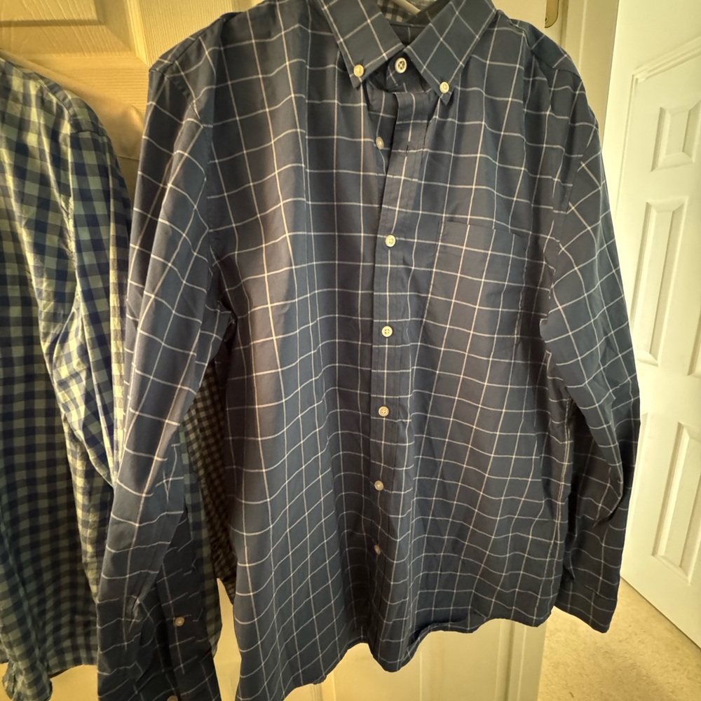 Banana Republic Navy Checkered Button Down Shirt